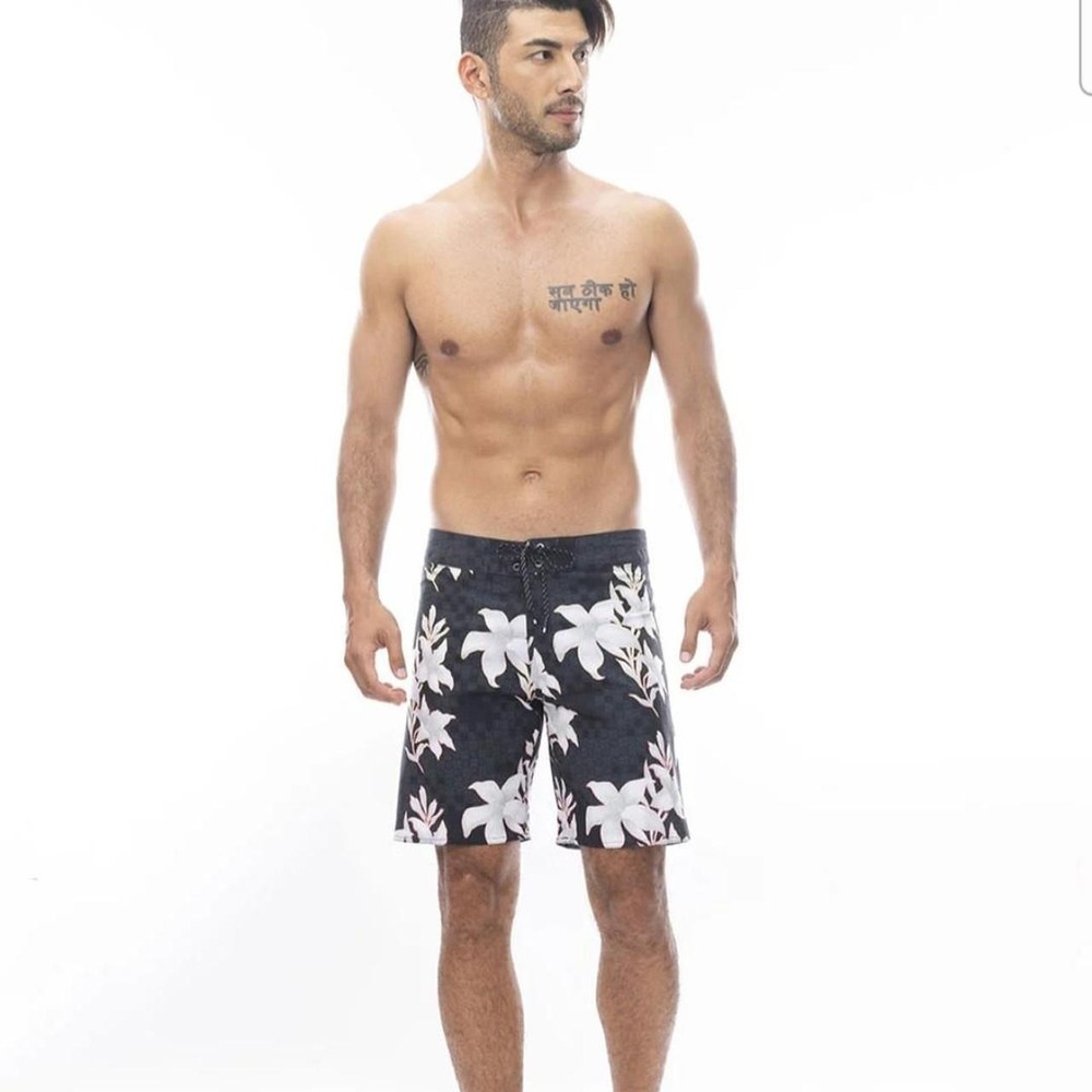 Billabong Performance Boardshorts Tropical Floral x Stealth Checker